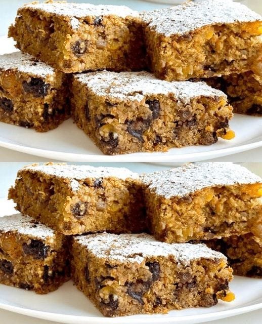 Juicy Flourless Carrot Cake
